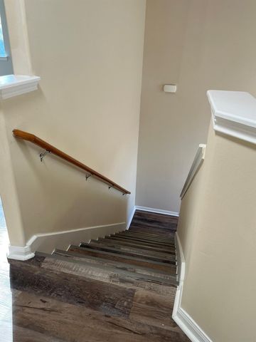 21650 Falvelsunset Court, Spring, TX 77388