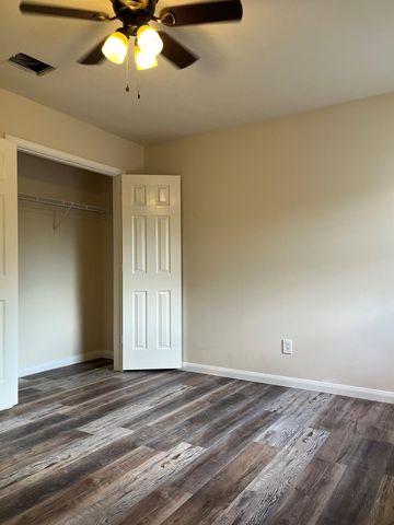 21650 Falvelsunset Court, Spring, TX 77388