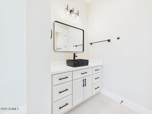 18024 W MONTEBELLO Avenue, Litchfield Park, AZ 85340