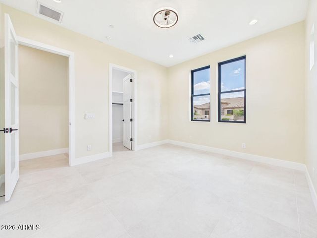 18024 W MONTEBELLO Avenue, Litchfield Park, AZ 85340