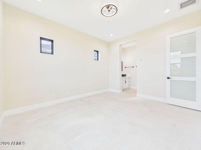 18024 W MONTEBELLO Avenue, Litchfield Park, AZ 85340