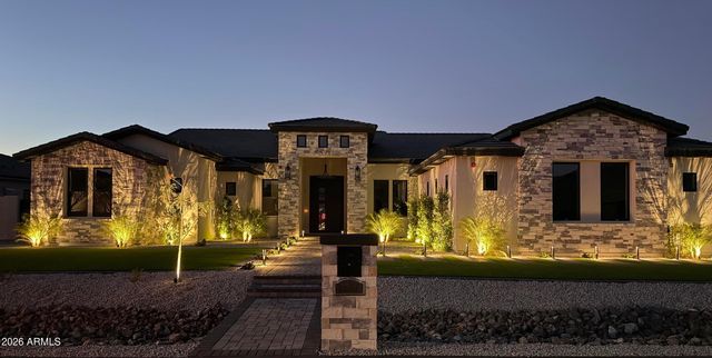 18024 W MONTEBELLO Avenue, Litchfield Park, AZ 85340