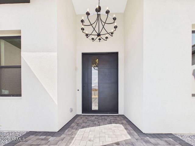 18024 W MONTEBELLO Avenue, Litchfield Park, AZ 85340