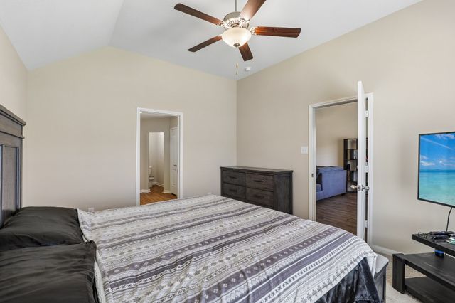 708 Lansman Trail, Denton, TX 76207