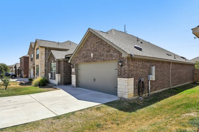 708 Lansman Trail, Denton, TX 76207
