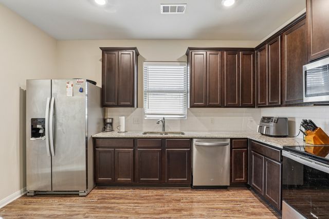 708 Lansman Trail, Denton, TX 76207