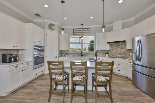 7510 LITHIA PINECREST ROAD, Lithia, FL 33547