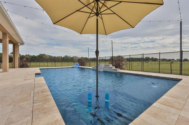 7510 LITHIA PINECREST ROAD, Lithia, FL 33547