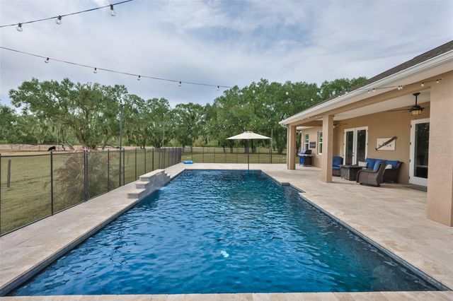 7510 LITHIA PINECREST ROAD, Lithia, FL 33547