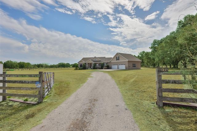 7510 LITHIA PINECREST ROAD, Lithia, FL 33547