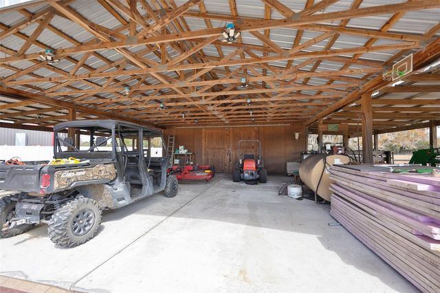 7510 LITHIA PINECREST ROAD, Lithia, FL 33547