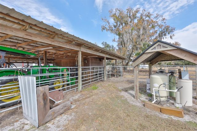 7510 LITHIA PINECREST ROAD, Lithia, FL 33547