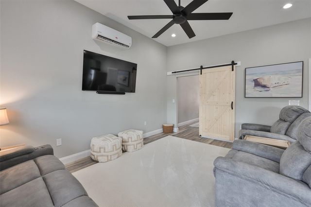 7510 LITHIA PINECREST ROAD, Lithia, FL 33547