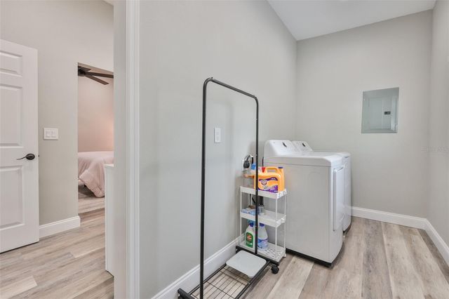 7510 LITHIA PINECREST ROAD, Lithia, FL 33547