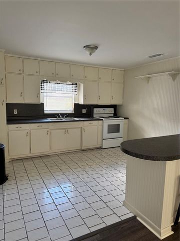 7510 LITHIA PINECREST ROAD, Lithia, FL 33547