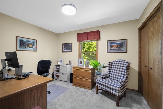 2819 Killarney COURT, West Bend, WI 53095