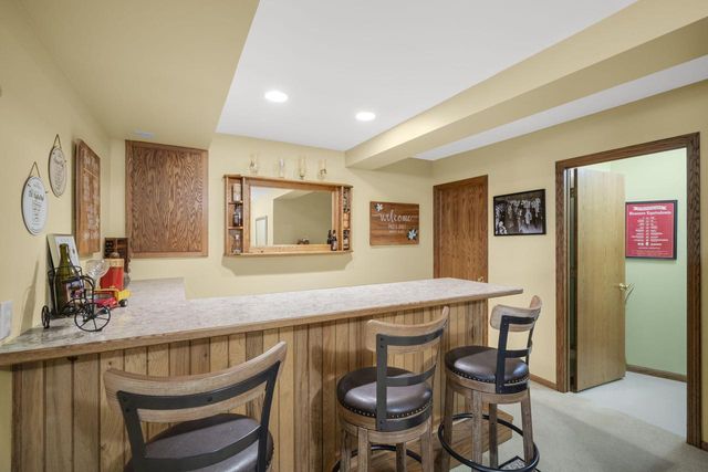 2819 Killarney COURT, West Bend, WI 53095