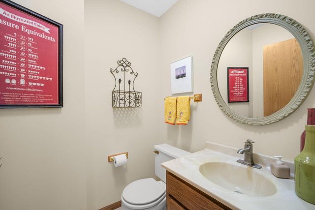 2819 Killarney COURT, West Bend, WI 53095