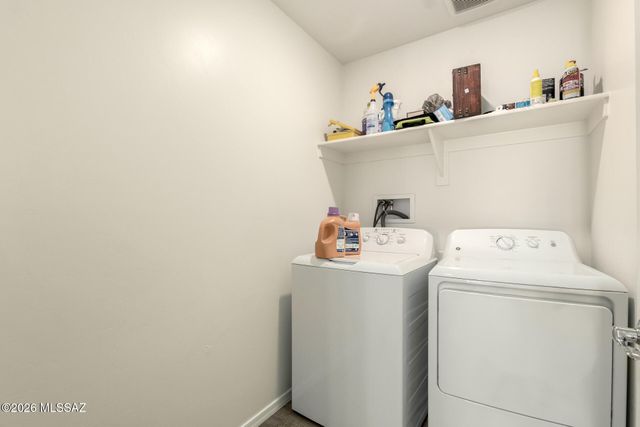 7043 S Draper Road, Tucson, AZ 85757