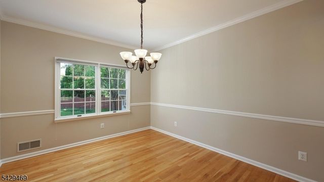 2 Raddel Ct, Hillsborough Twp., NJ 08844