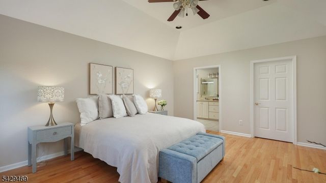 2 Raddel Ct, Hillsborough Twp., NJ 08844