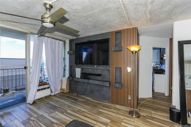 95-2057 Waikalani Place C405, Mililani, HI 96789