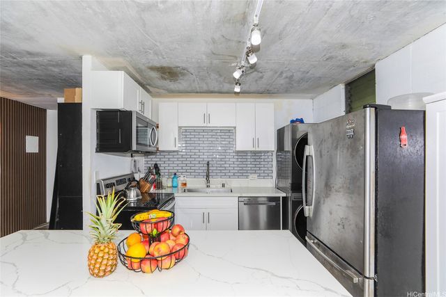 95-2057 Waikalani Place C405, Mililani, HI 96789