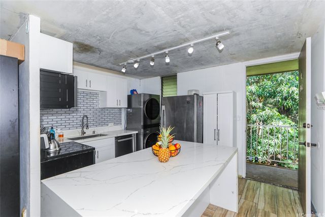 95-2057 Waikalani Place C405, Mililani, HI 96789