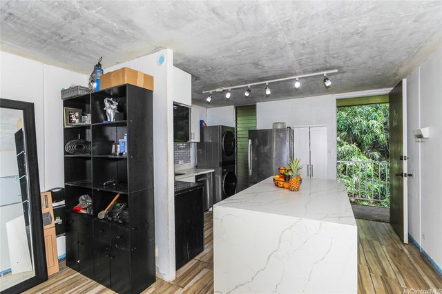 95-2057 Waikalani Place C405, Mililani, HI 96789