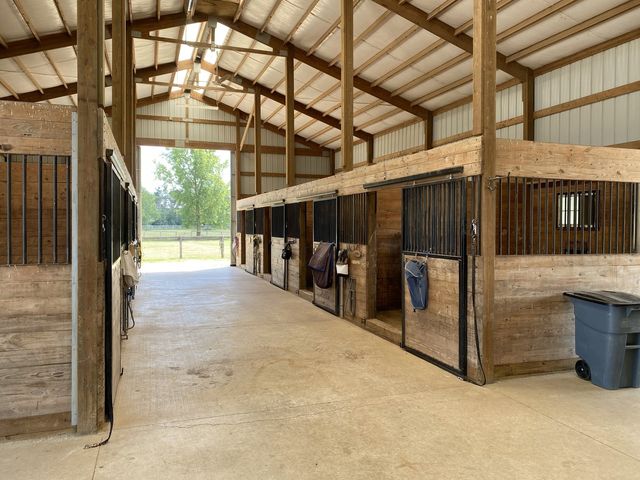 8206 Bull Valley Road, Bull Valley, IL 60098