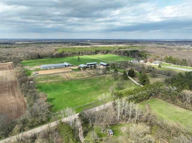 8206 Bull Valley Road, Bull Valley, IL 60098