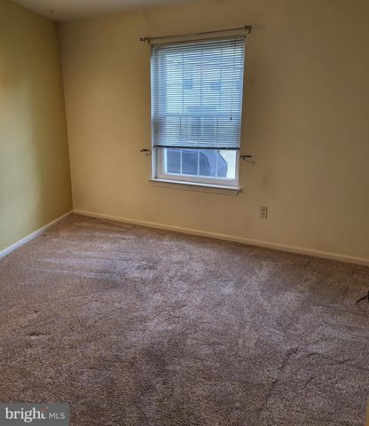 1307 STEAMBOAT STA, Southampton, PA 18966