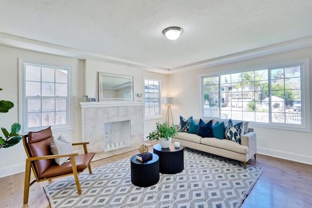 2220 Ralmar Avenue, East Palo Alto, CA 94303