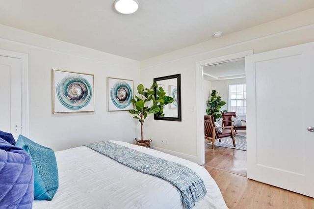 2220 Ralmar Avenue, East Palo Alto, CA 94303