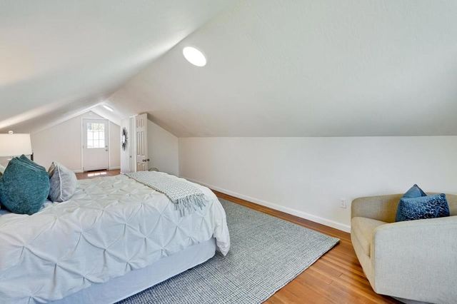 2220 Ralmar Avenue, East Palo Alto, CA 94303