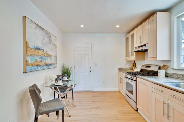 2220 Ralmar Avenue, East Palo Alto, CA 94303