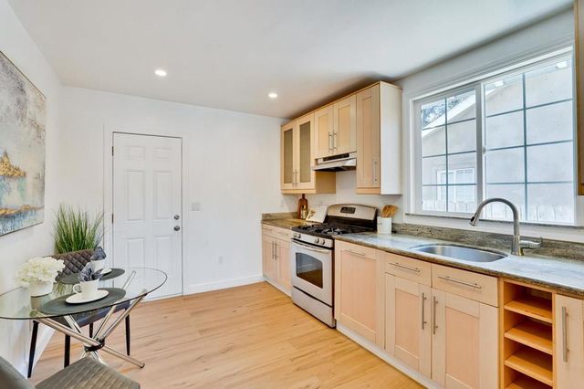 2220 Ralmar Avenue, East Palo Alto, CA 94303