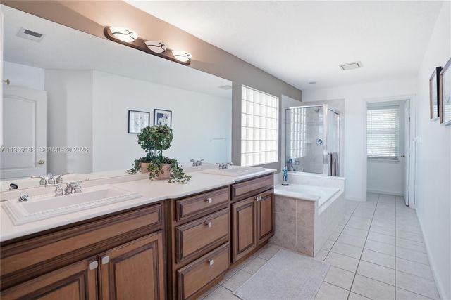 3081 SW Solitaire Palm Dr, Palm City, FL 34990