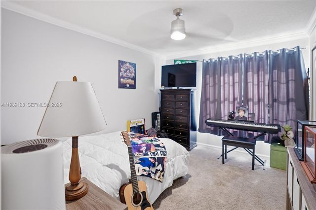 3081 SW Solitaire Palm Dr, Palm City, FL 34990