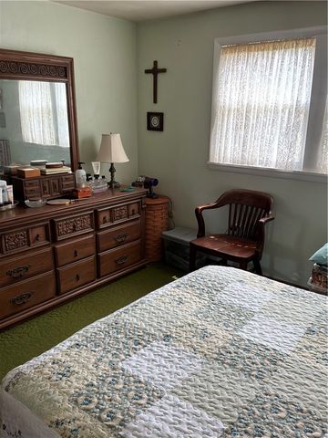 1350 Denton St, Hempfield Twp, PA 15601