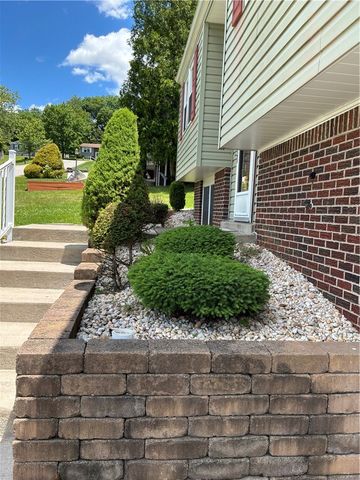 1350 Denton St, Hempfield Twp, PA 15601