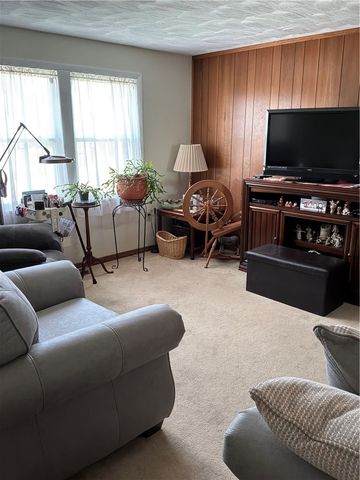 1350 Denton St, Hempfield Twp, PA 15601