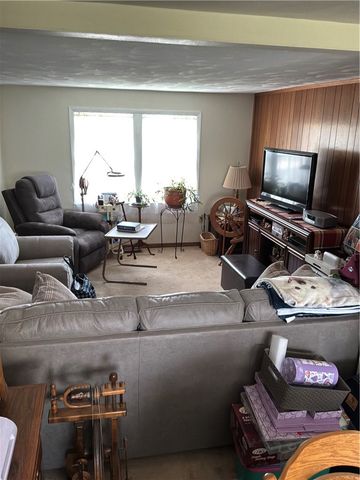1350 Denton St, Hempfield Twp, PA 15601