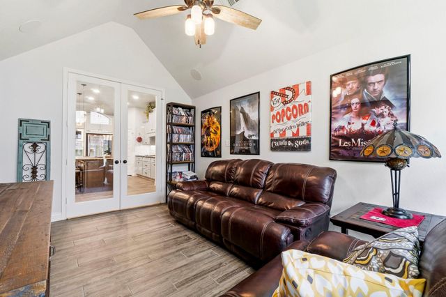 329 Sundance Peak Drive, Montgomery, TX 77316