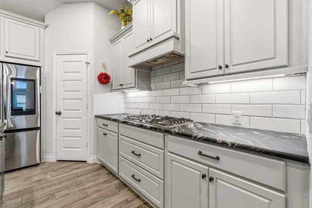 329 Sundance Peak Drive, Montgomery, TX 77316