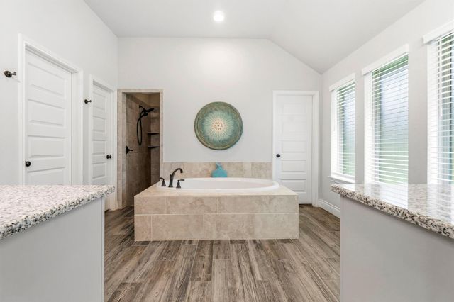 329 Sundance Peak Drive, Montgomery, TX 77316