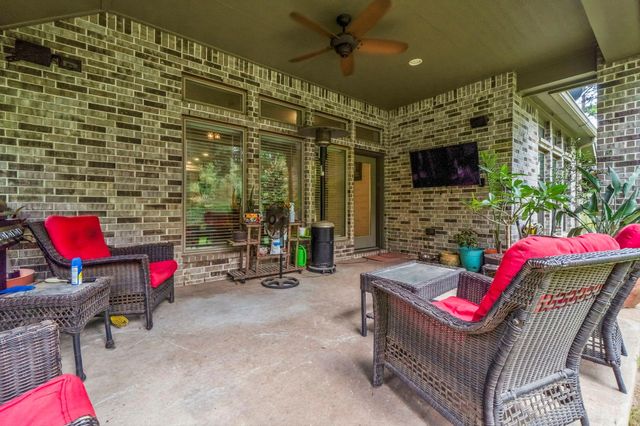 329 Sundance Peak Drive, Montgomery, TX 77316