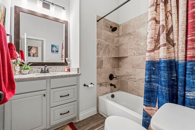 329 Sundance Peak Drive, Montgomery, TX 77316