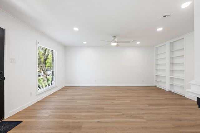 7201 Chimney CORS, Austin, TX 78731