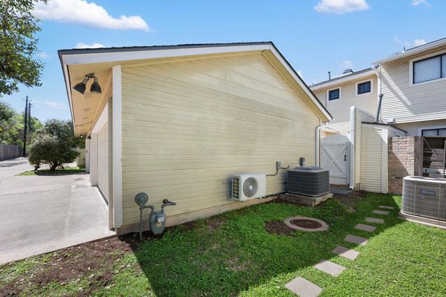 7201 Chimney CORS, Austin, TX 78731